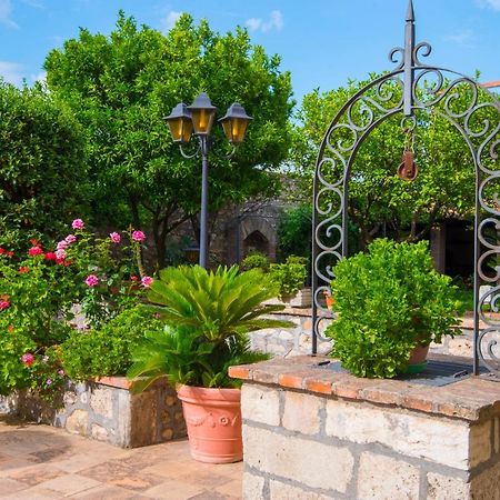 Torre Caetana Bed & Breakfast Minturno Ngoại thất bức ảnh